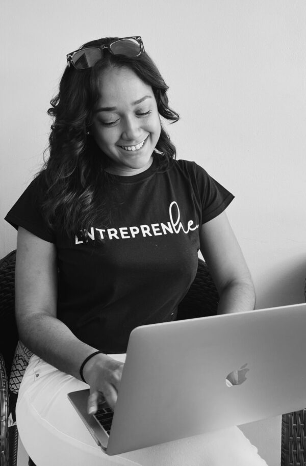 Contact Us The Pretty Little Sunflower contact-us-the-pretty-little-sunflower